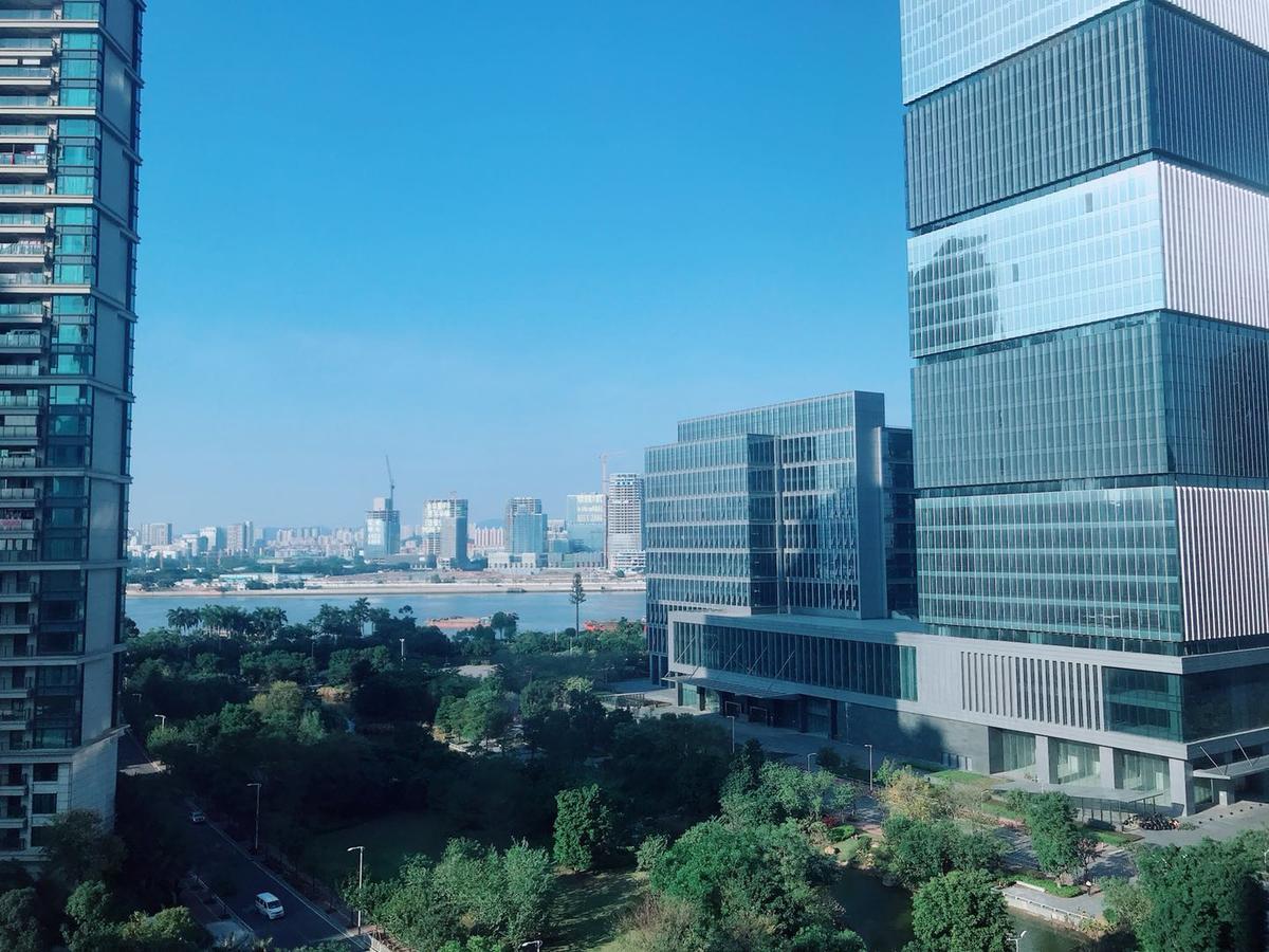 Pazhou Laiste International Aparthotel Canton Fair Complex Branch Екстериор снимка